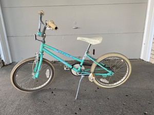 Schwinn Vintage Old School BMX Bikes 