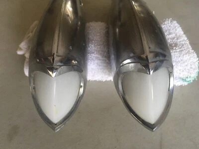 1939 Dodge Fender Light Rare - Image 1 of 4