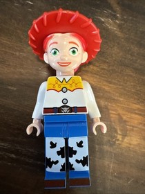 Lego Toy Story Jessie cowgirl cowboy minifigure Disney 7597 7594 Woody's roundup