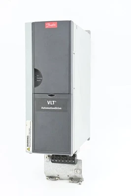 Danfoss Frequenzumrichter FC-302PK75T5E20H1BXXXXXSXXXXAXBXCXXXXDX ( 131B0014 ) - Bild 1 von 4