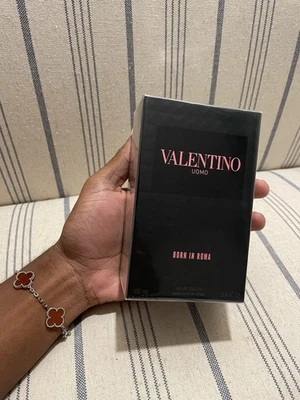 Valentino Uomo Born in Roma EDT Spray Hombres 3.4 OZ (100 ml) Foto 1 de 3