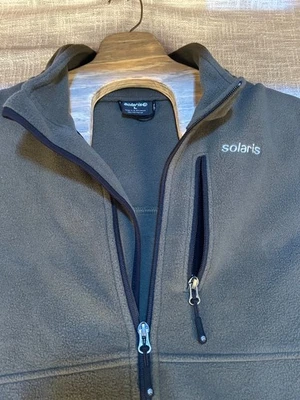 Chaleco Solaris HOMBRE Talla L PELECE Gris/Azul BOLSILLOS CON CREMALLERA Exterior LOGOS CLÁSICOS Foto 1 de 4