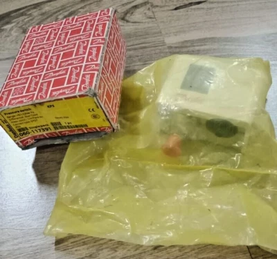 Danfoss 060-117391 Pressure Control Switch - Image 1 of 4