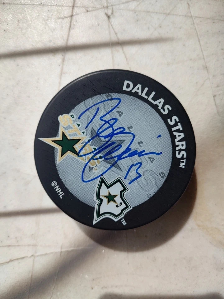 Bill Guerin 签名 Dallas Stars 冰球 — 第 1/1 张图片