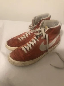 Size 9.5- Nike Blazer Mid 77 Suede Habanero Red Rare - Picture 1 of 6