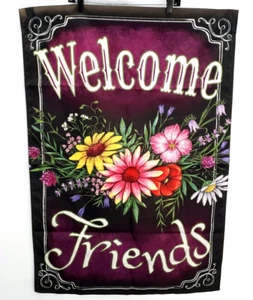 Welcome Friends Decorazione da Appendere a Parete da Interno Fiore Margherita Bandiera Esterno 28" L x 40"L - Foto 1 di 6