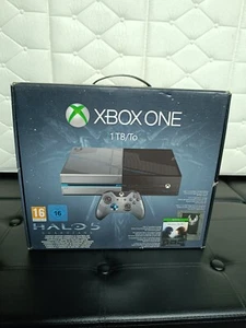 Xbox One Halo 5 Guardians 1TB Console limited edition Nuova e Sigillata - Foto 1 di 5