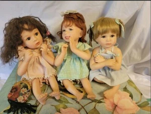 Laura Lee Wambach "Can You Keep a Secret" #0227/1000 3er Set Puppen von MPG - Bild 1 von 12