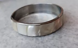 Beautiful vintage shell and metal bracelet - Picture 1 of 6