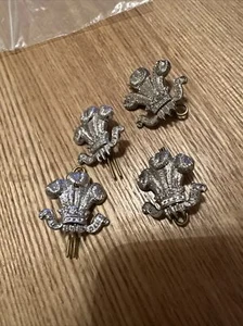 Insignias de túnica obsoletas de ex policía x 4. Usado. V8. - Imagen 1 de 4