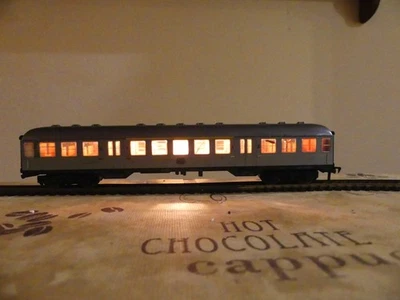 Fleischmann H0 5641 01 Silberling 1.&2.Klasse der DB, beleuchtet - Bild 1 von 4