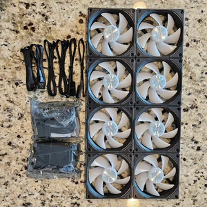 Lian Li UNI Fan AL120V2 120mm 8pcs with Controller and Cables - Picture 1 of 1
