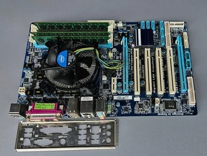 Mainboard / Gigabyte GA-P55-UD3L / Intel Core i5 - 2.80GHz / RAM-8GB - Photo 1/5