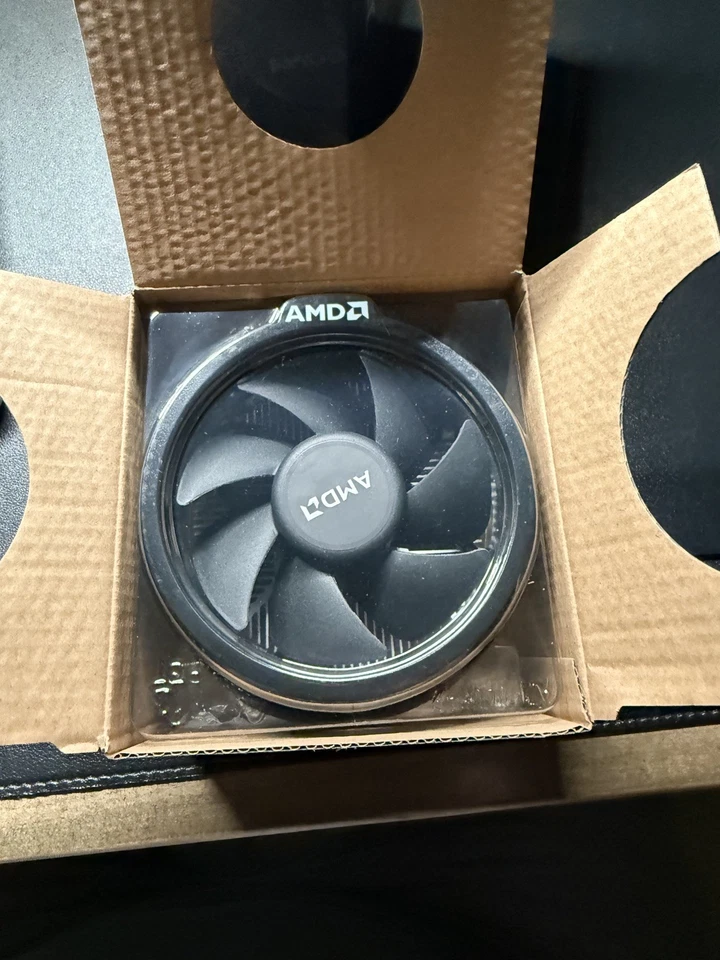 AMD AM4 Wraith Spire Heatsink Fan 712-000055 REV:F (Ryzen 5 3600x)