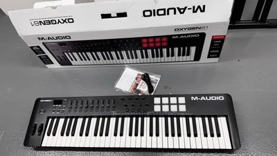 M-Audio Oxygen 61 MIDI Controller Keyboard - Image 1 of 4