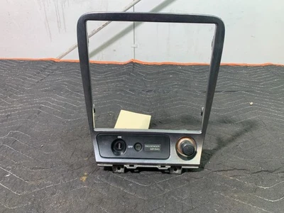 Mazda Miata 1999-2005 OEM tablero radio aire acondicionado bisel envolvente con diseño nuevo en caja Foto 1 de 4