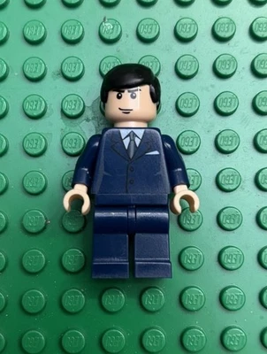 LEGO Брюс Уэйн минифигурка 7783 bat013 Бэтмен 2006 CMF лот редкая сняты с производства винтажный - Изображение 1 из 2