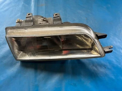 Rover 200/Coupé/Cabriolet/400/Tourer rechts/Fahrer/Off-Side Scheinwerfer (schwarz) - Bild 1 von 3