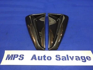 00 2000 Ford Mustang GT CUARTO negro panel cuchara lateral par de cucharas OEM W46 - Imagen 1 de 13