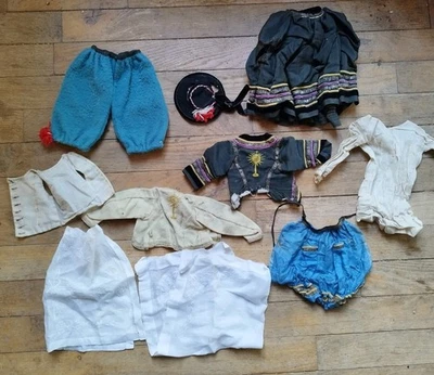 Lot de Vêtements de poupées  anciennes Vers 1890. -1900. Breton - Photo 1/4