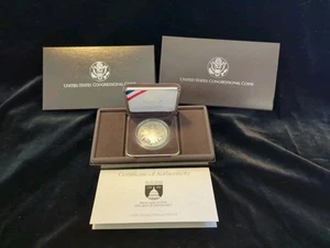 1989 US Congressional Bicentennial Commemorative Silver Dollar - Picture 1 of 4