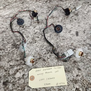 1994 - 2001 OEM Acura Integra 2 Door Coupe Rear Tail Lights Bulb Sockets Housing - Picture 1 of 5