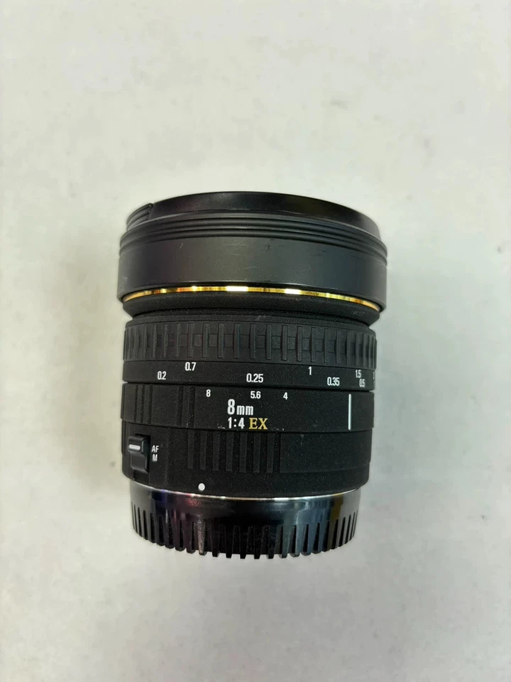 SIGMA AF 8mm F4 D EX Fisheye Lens for Nikon F Mount - Image 1 of 3