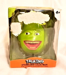 Annoying Orange 3" Talking Pear Kitchen Crew Collectible Figure - Bild 1 von 8