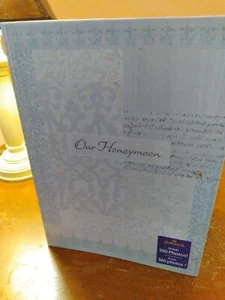 HALLMARK "OUR HONEYMOON" 3-RING PHOTO ALBUM, HOLDS 100 4"X6" PHOTOS - Picture 1 of 4