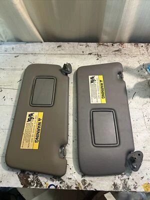 2005-2006 HONDA CR-V CRV CONJUNTO DE VISOR SOLAR PAR DE PARA-SOL FABRICANTE DE EQUIPAMENTO ORIGINAL CINZA - Imagem 1 de 4