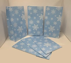 Frozen Blue Snowflake Pick n Mix Bag - Birthday Party Tall Paper Candy Sweet Bag - Picture 1 of 5