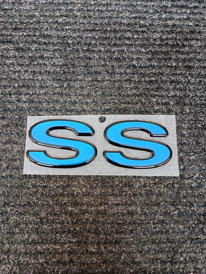 Chevrolet SS 3D Stick On Emblema Azul Negro Chevy Camaro Chevelle Nova El Camino  Foto 1 de 1