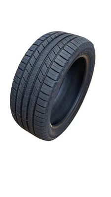MICHELIN DEFENDER 2 BSW P 235 45 18 98V XL ALL SEASON TIRE 58723 Foto 1 de 4