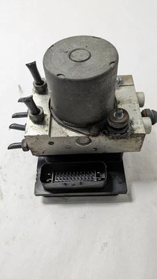 Used ABS Pump and Motor Assembly fits: 2011 Gmc Sierra 1500 pickup Assembly 4 wh - Image 1 of 4