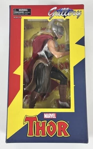 Diamond Select Marvel Thor PVC Diorama Gallery - Picture 1 of 8