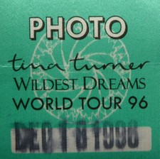 TINA TURNER concert photo pass Wildest Dreams Tour London England 18th Dec 1996
