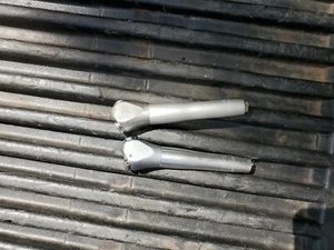 2 air water syringes  1 dci 1 no name  - Picture 1 of 3