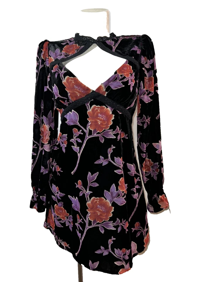Forever 21 Size M Floral Velvet Burnout Cutout Neck Dress Y2K Whimsigoth Fairy - Image 1 of 4