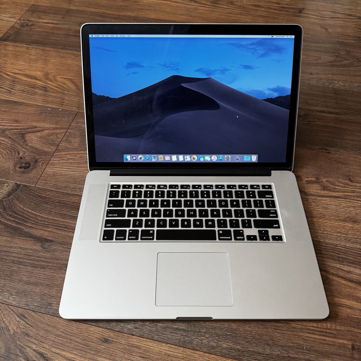 MacBook Pro 15インチ 1TB 2015 MID Core i7 中古品〕 MacBook Pro 15-inch