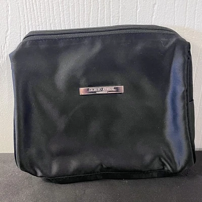 Bolso de Maquillaje Giorgio Armani Perfumes Negro Estuche de Viaje Bolsa de Cosméticos Bolso sin asas Foto 1 de 4