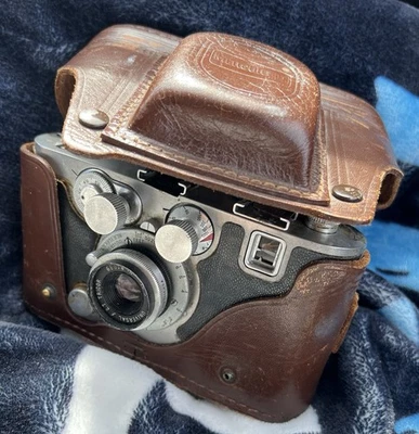 Cámara de medio marco vintage Mercury II modelo CX 35 mm con estuche de cuero hecha en EE. UU. Foto 1 de 4