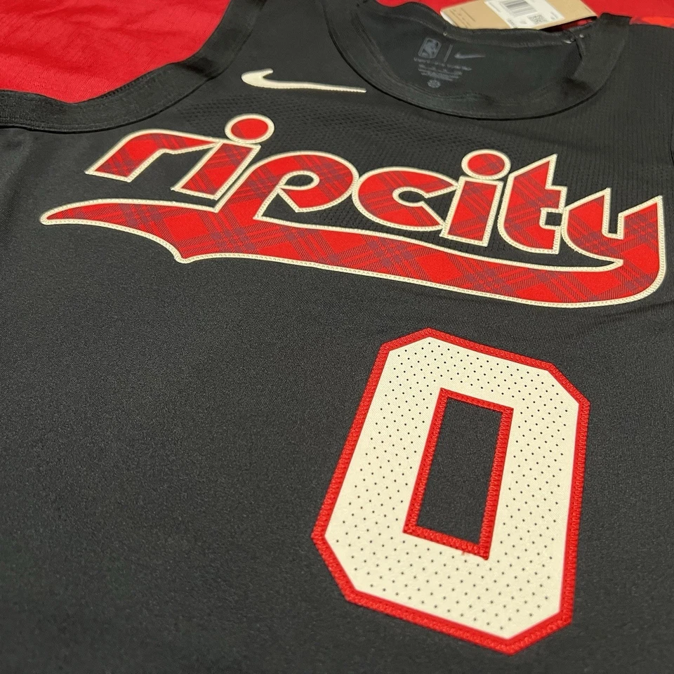 Nike Portland Trail Blazers City Edition Jersey Size Small 40 2021 Lillard