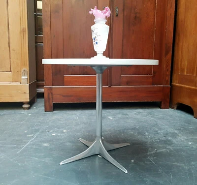 1960er Tisch Coffee Table Weiss Tulip Tisch - Bild 1 von 4