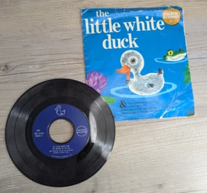 The Little White Duck (45 RPM Children's Record 1966 Golden 2095) - Picture 1 of 7