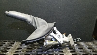 09 10 11 12 BMW 328XI E90 MANIJA FRENO ESTACIONAMIENTO EMERGENCIA OEM Foto 1 de 4