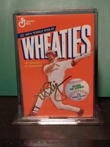 1999 MARK MCGWIRE 75 YR. ANN. 24K GOLD SIGNATURE MINI WHEATIES BOX 70 Home Runs - Picture 1 of 2