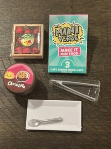 🍓NEW miniverse make it mini food Cafe 3 CHOCO DIPPED STRAWBERRIES Opened Unused - Picture 1 of 1