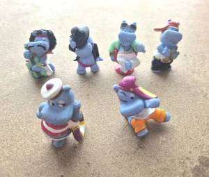 Kinder Überraschung. 6 x Vintage Happy Hippos Talent Show / Holiday Figuren Lot B. - Bild 1 von 9