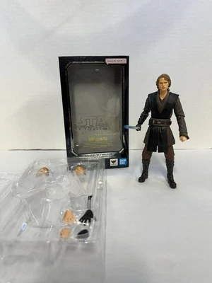 BANDAI S.H.Figuarts Anakin Skywalker Star Wars Revenge of the Sith SHF  - Image 1 of 4