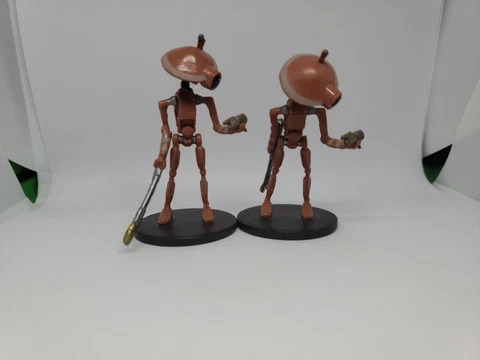 Pit Droid 1999 Figure Lot Cover